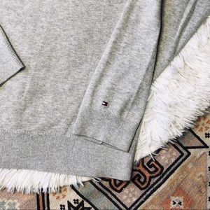Women’s Tommy Hilfiger sweater